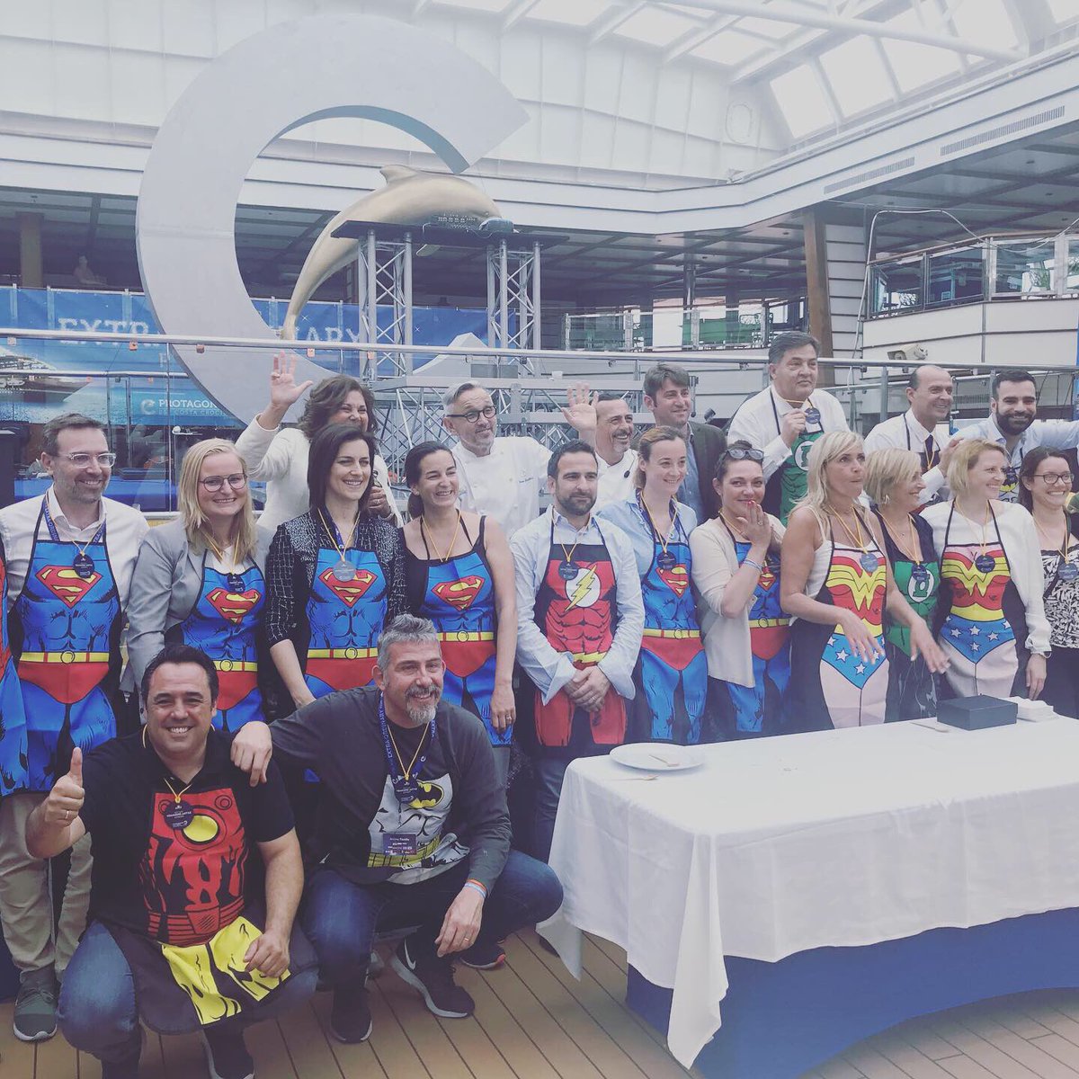 Protagonisti19's tweet photo. Last day at #ProtagonistiDelMare was EXTRA-amazing #ExtraordinaryCosta @Neil_Palomba @costacrociere @barbierichef @beppecarino @lamaddyb @MassimoBrancal https://t.co/dp6CsZEtl4