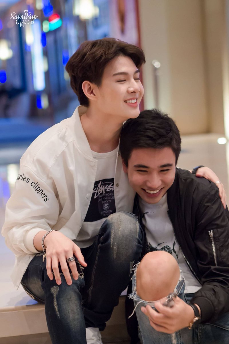 sonpin_99's tweet photo. 屏山遮断相思路，子规啼到无声处。——高鹗
PS革命友谊组专注perthsaint🖤♥️
cr：Logo-PerthSaintChinese
#HeyDayxPerthSaint
#วันเฮบ้านฮา https://t.co/C8wDxfiLNT
