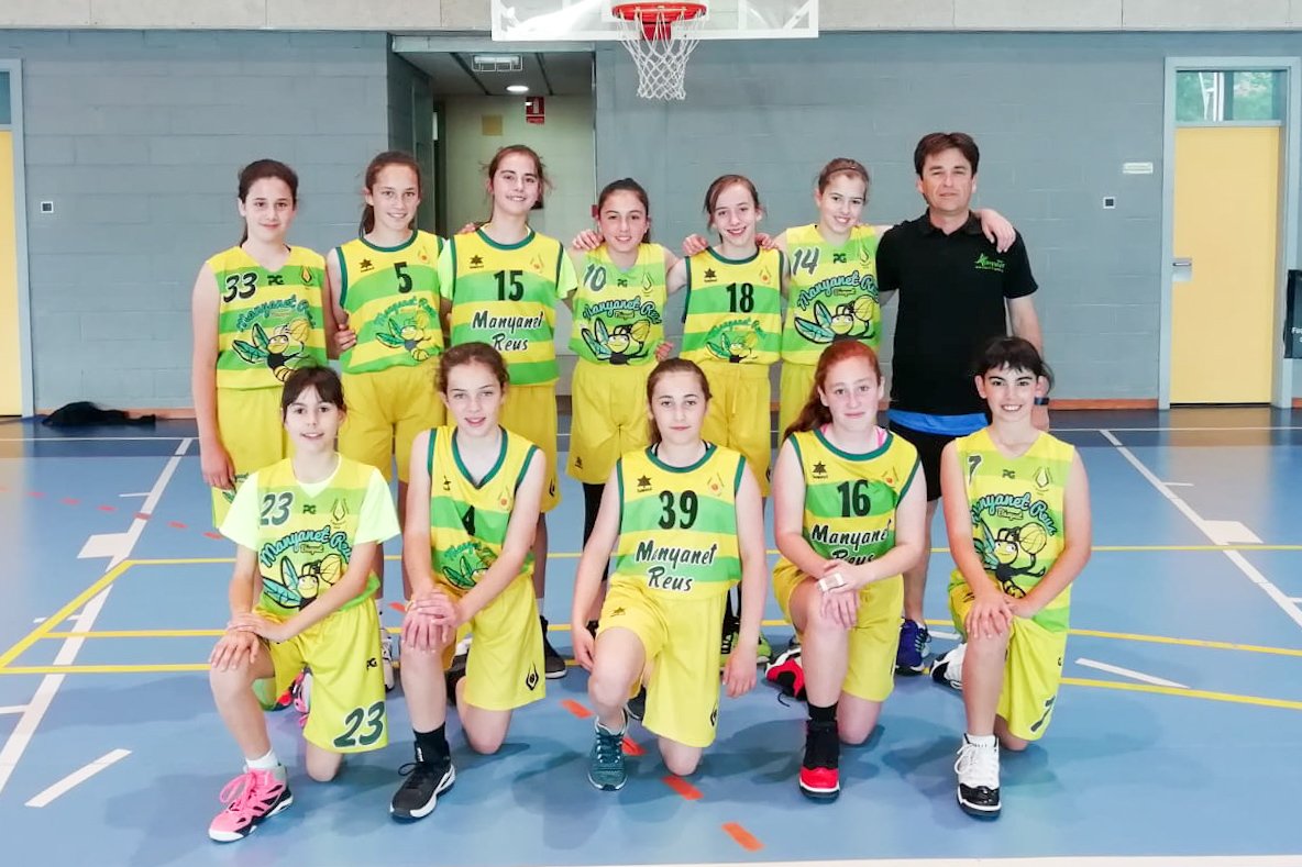 RTTarragona's tweet image. Diumenge de Finals a Quatre a Reus amb els i les minis‼ Arranquem amb doble enfrontament entre @BasquetManyanet i @TGNBasquet a la primera semifinal‼
Molta sort als quatre equips‼🏀