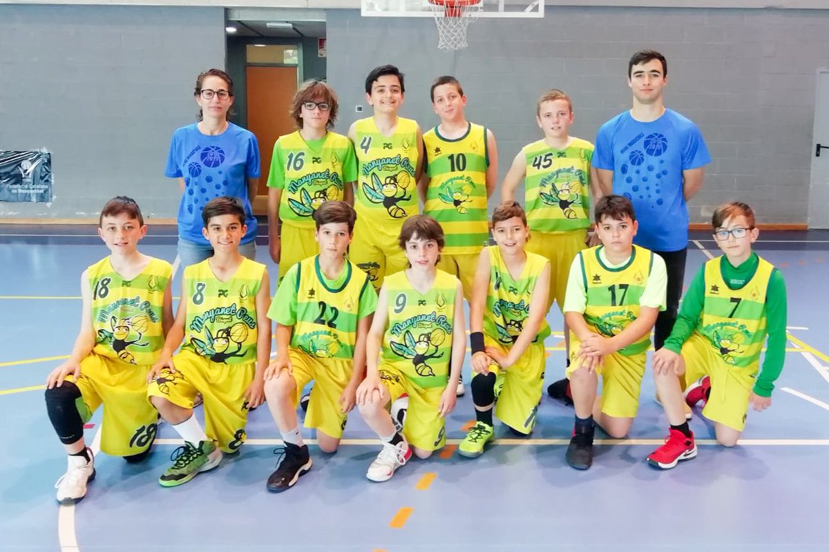 RTTarragona's tweet image. Diumenge de Finals a Quatre a Reus amb els i les minis‼ Arranquem amb doble enfrontament entre @BasquetManyanet i @TGNBasquet a la primera semifinal‼
Molta sort als quatre equips‼🏀