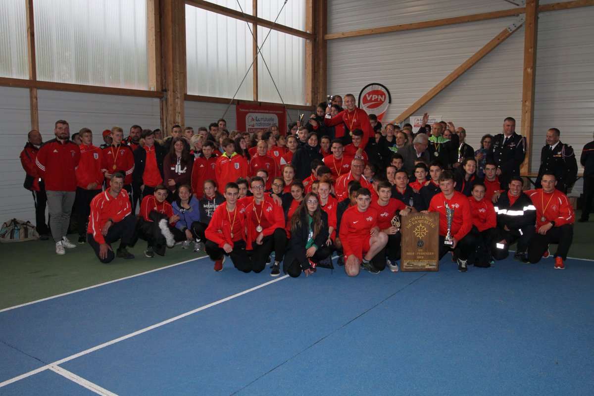 sdis31officiel's tweet photo. #PSSP régional : avec la victoire du @sdis31officiel, 1er du classement général toutes catégories, les athlètes de la @HauteGaronne repartent avec le bouclier du challenge de la qualité pour une année de plus. 👏à eux et merci aux organisateurs du @sdis09 ! https://t.co/JZPxWyzRM6