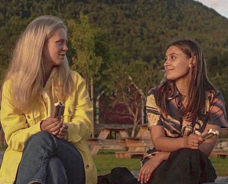 hellcatswalker's tweet image. 💖💖💖gunnhild and luna💖💖💖