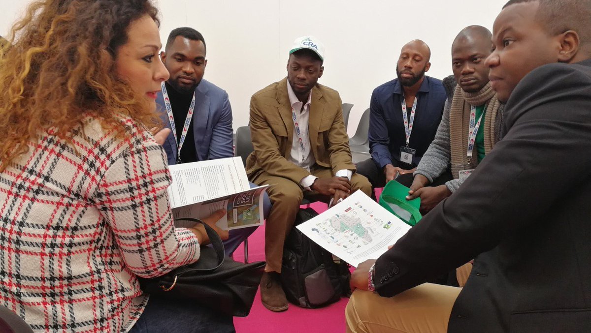 .<a href="/AfGoesDigital/">Africa Goes Digital Inc.</a> representatives from 🇧🇯 🇸🇳 🇹🇬 🇳🇬 🇬🇭 🇰🇪 🇺🇬 at #EXCO2019 in Rome 🇮🇹 met <a href="/WFP/">World Food Programme</a> staff to explore possible collaboration on #drone-related services in #Africa | #RPAS #UAV #sUAS #sUAV #dones #remotesensing #mapping #maps #disaster #risk | <a href="/CTAflash/">CTA</a> @europeaid support