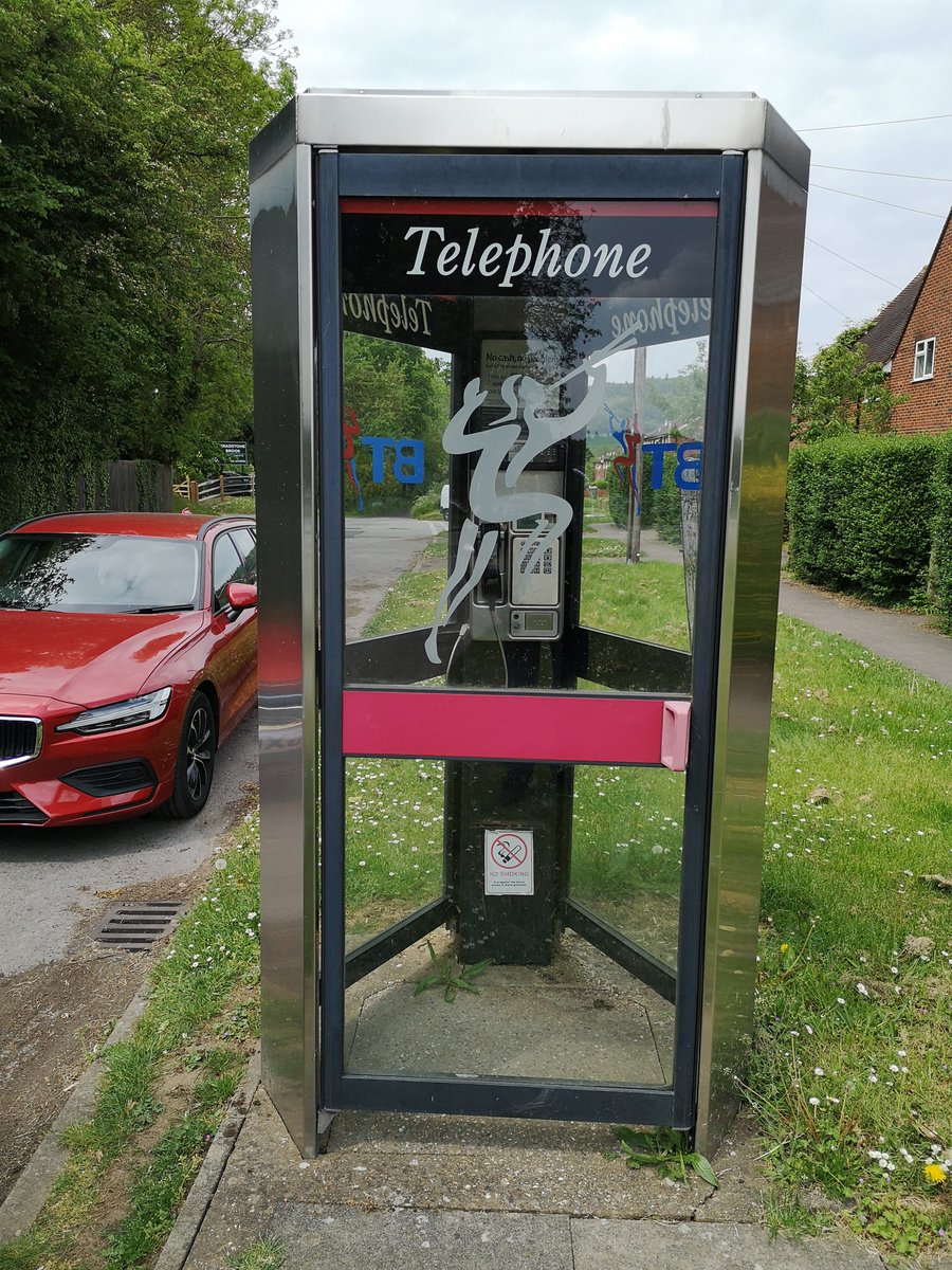 redphoneboxinfo's tweet photo. An immaculate KX300 surviving in Chilworth, Surrey, #telephonebox #phonebox #telephonekiosk https://t.co/BHPDBqMZHj