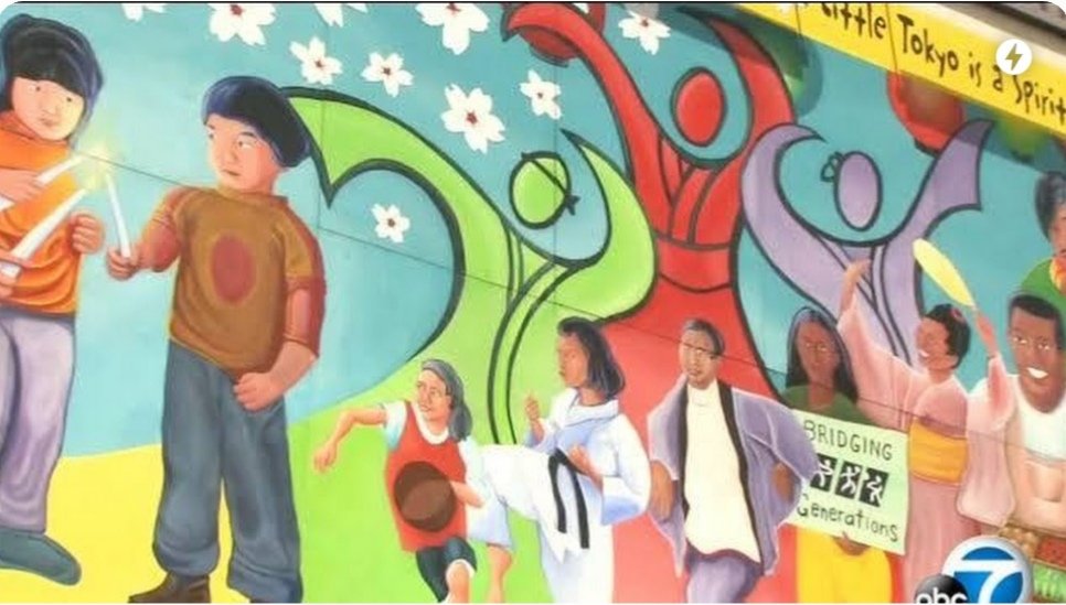 RachelRoh's tweet image. REDEDICATION CEREMONY HELD IN LITTLE TOKYO FOR VANDALIZED COMMUNITY MURAL #DavidOno abc7-com.cdn.ampproject.org/v/s/abc7.com/a…