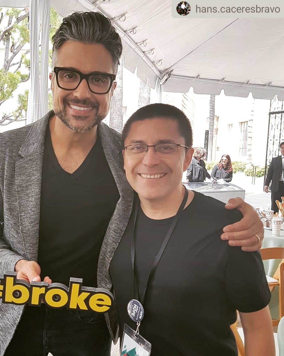 nussa_j_camil's tweet photo. IG 🔁 hans.caceresbravo
• • • • •
Con @jaimecamil en @paramountpics #screenings #2019 #JaimeCamil #BROKE #cbscomedy #CBS #actor #mexicanactor #actorlatino #actorlife #cbslas2019 #CBSLAscreenings2019 ✨ https://t.co/wXRd1C340D