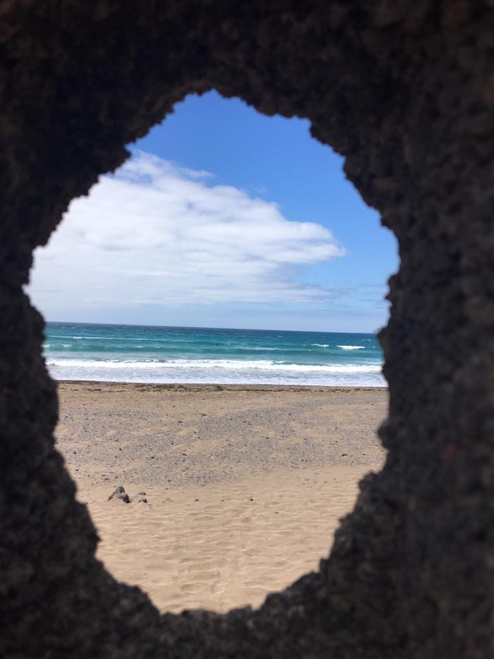 Evangeline_Tula's tweet photo. The #ConsciousBreath - Your body's window to your soul.

When you are upset or #stressed your #breathing becomes quick &amp; shallow which in turn causes other reactions in your body. Some of these reactions are referred to as the "fight or flight" syndrome.

https://t.co/tlFjum2P3U https://t.co/FgwIzlguzi