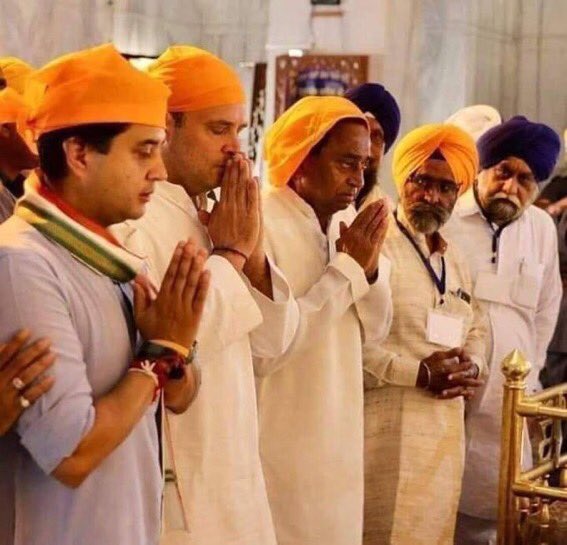 ajitpratap's tweet image. भाई कुछ ज़्यादा नहीं हो गया...Original Sardar talking to each others !

#Elections2019 #Punjabi #7thPhasePoll @aajtak @ndtv #VoteKarIndia @DrKumarVishwas @TajinderBagga @richaanirudh