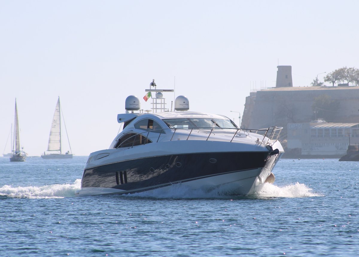 OceanLineInt's tweet image. Antifouling ✅ Polishing ✅ Engine &amp;amp; Generator Service ✅ Price Reduction ✅Sunseeker Predator 62 reduced to €595,000. Spotted on route back to the marina after completing her annual yard works. 
View full listing: bit.ly/2Js3dYa