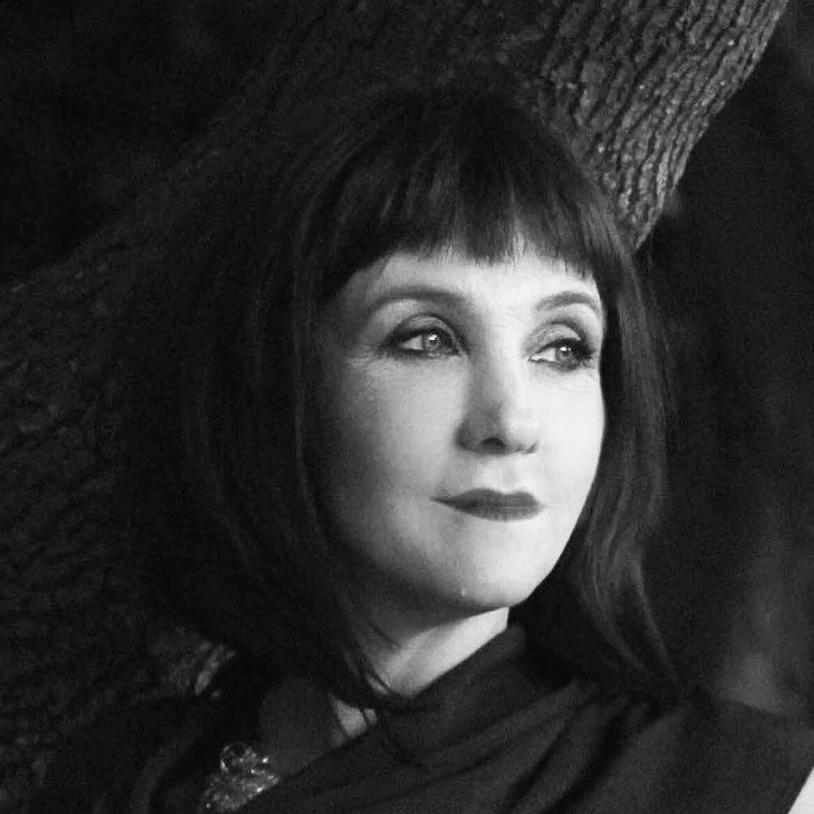 Sofia_Natal's tweet photo. KATZ KIELY • Digital Pioneer and Serial Entrepreneur who has led cultural transformation in some of the world’s most complex organisations will be joining us today with her amazing energy 💃🏻 London Chamber of Beautiful Business 
#PaceAndPurpose #BeautifulBusiness @katzy https://t.co/HADpKt9pS8