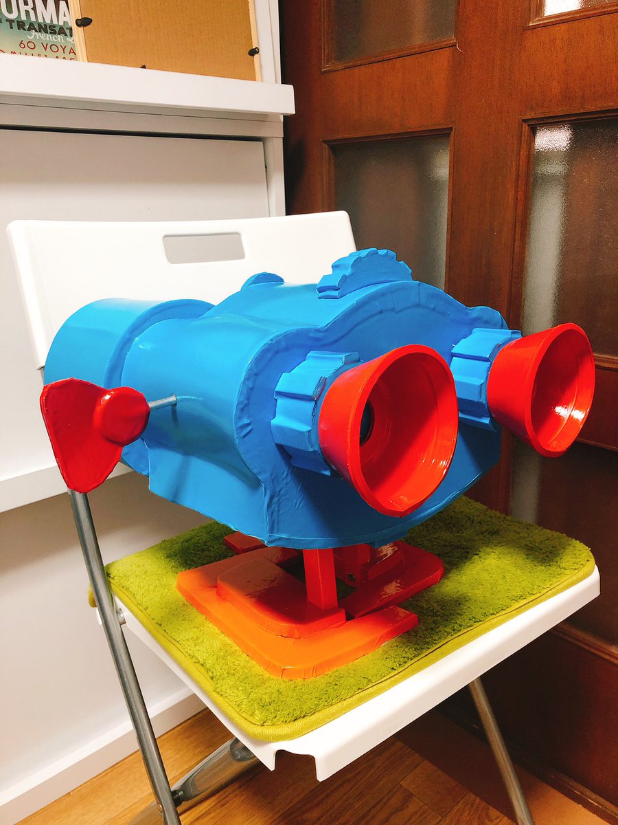 Tomozo 26土アコスタうー8 トイストーリーの双眼鏡のレニー出来た 可愛すぎてマネキンにずっとこうして飾ってます 細かな所は見逃してくれ