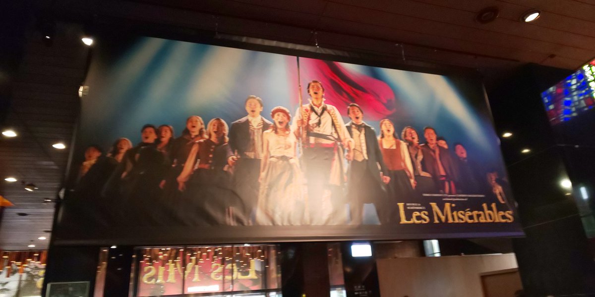 03jun13's tweet photo. 先日帝国劇場に「レ・ミゼラブル」観劇してきました
魂震えました、これが超一流
面白いの一言では表せられない
知念さんファンテの「夢やぶれて」本当に感動した
昆さんのエポもたまらなかった
とにかく圧巻でした https://t.co/V5vbSM9qmO