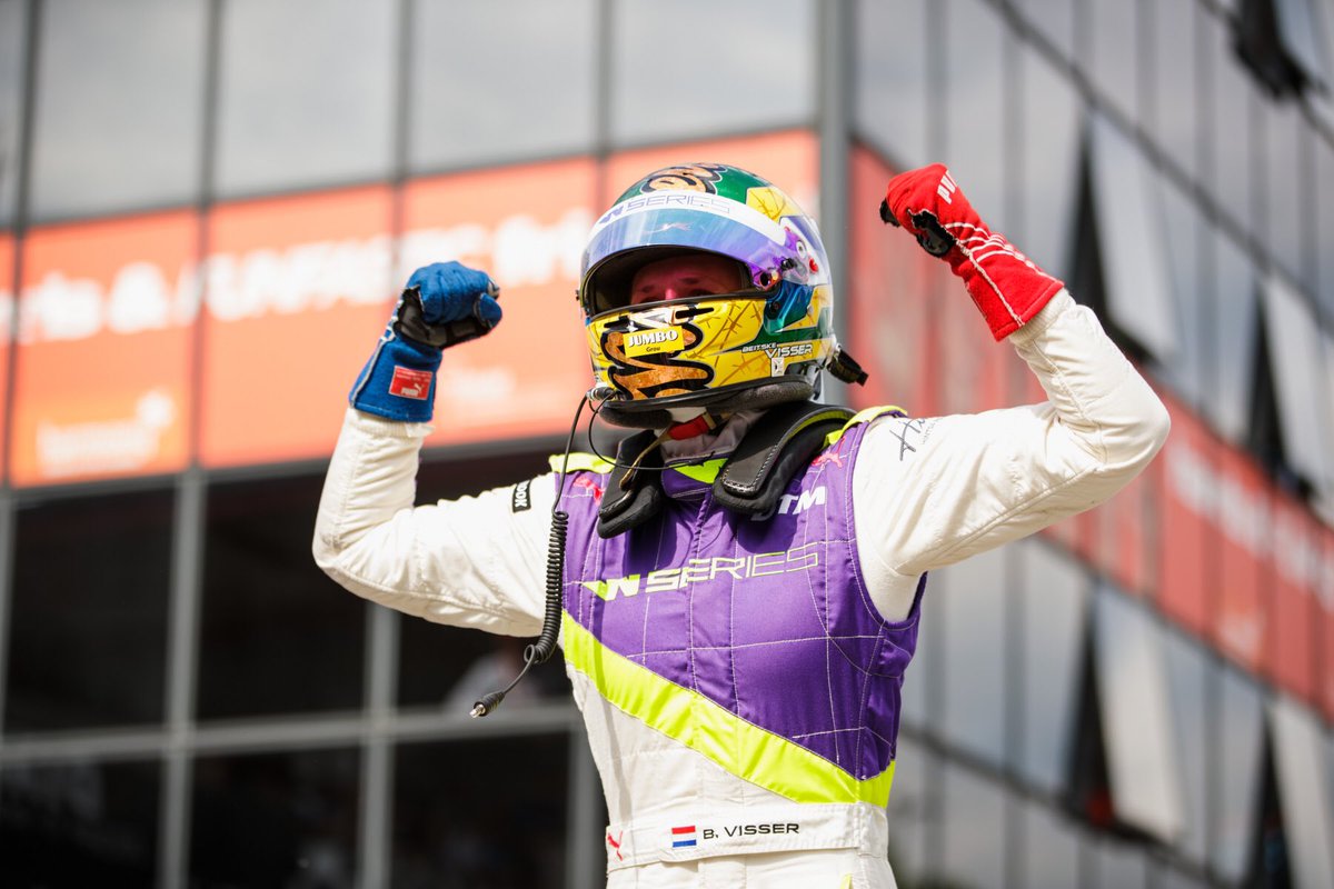 Hard work pays off💪 <a href="/WSeriesRacing/">W Series</a>