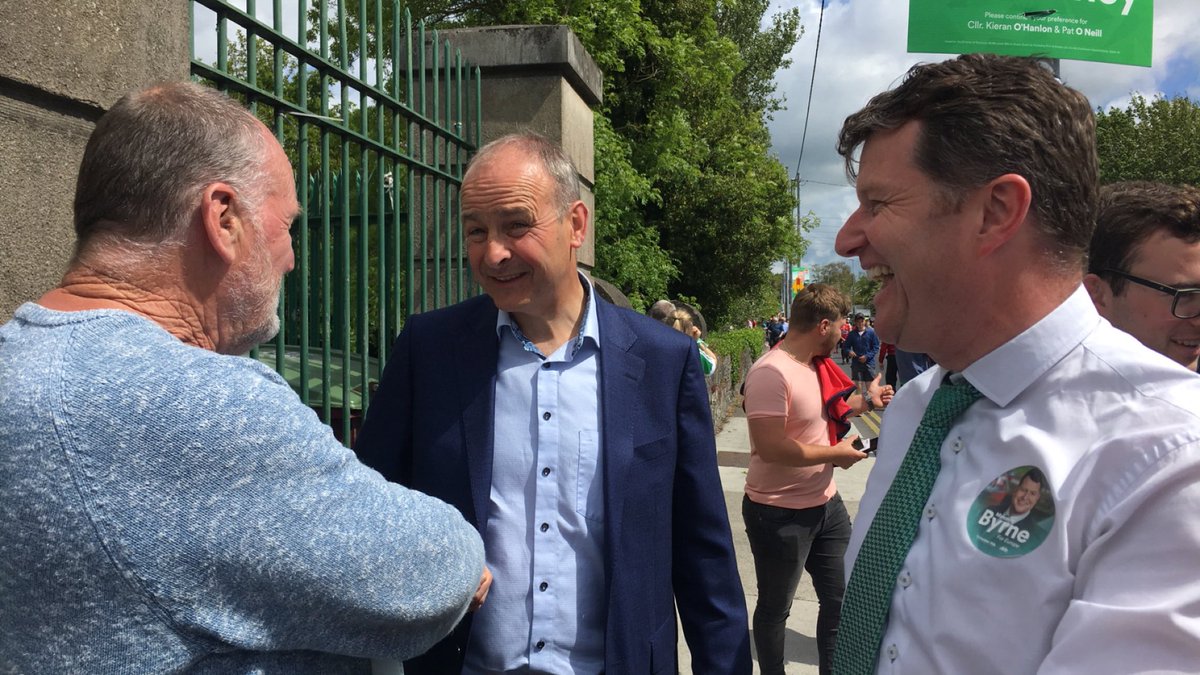 malcolmbyrne's tweet photo. Just joined by @MichealMartinTD!
We have #TwoHardWorkers & #OneStrongTeam for @fiannafailparty in #IrelandSouth for #EE2019!
#TakingEuropeSeriously https://t.co/ACQ509QQDx