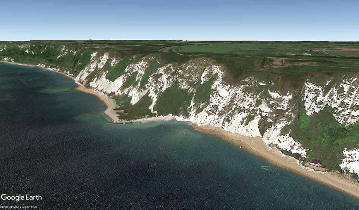 gmasselink's tweet photo. Before and after #GECIMAGE of massive #rockfall of the #cliffs of Dover. contribution of material from cliff erosion is not always considered an important part of the nearshore sediment budget. Protecting the base of coastal cliffs can cause erosion elsewhere! @timeforgeog https://t.co/MHyH2AhQBO