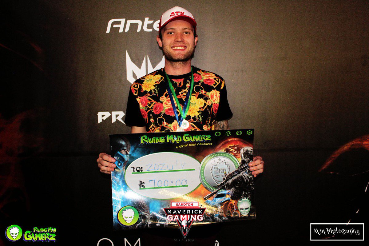 MMPhoto19016182's tweet photo. Second place at the @RavingMadGamerz #Fortnite Tournament @MaverickGamin13 on 18 May

@lilzozu https://t.co/j29wiaLOQF