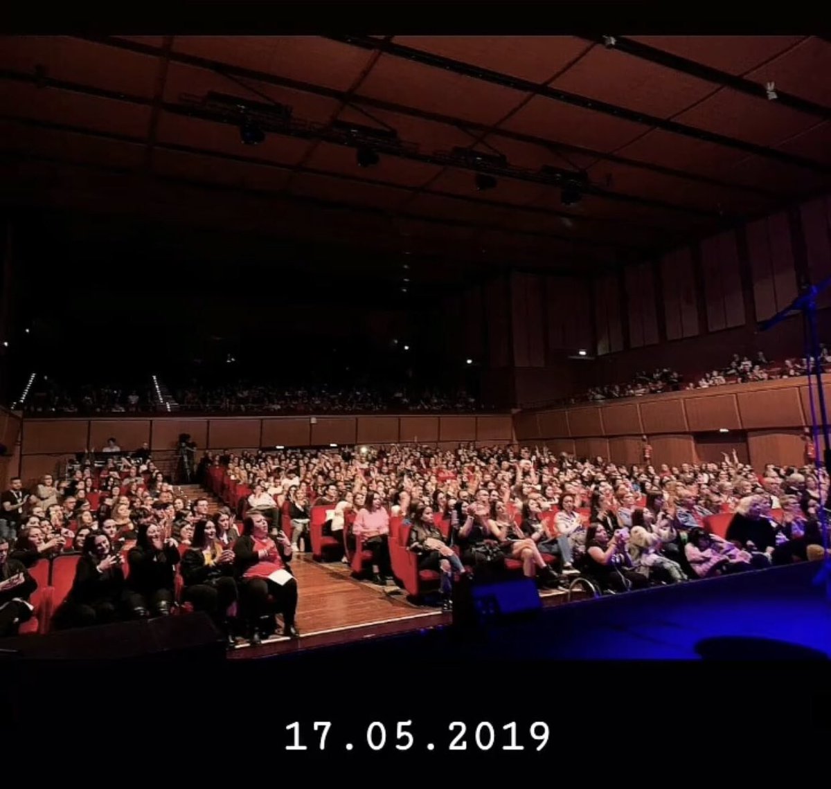 MattiaBriga's tweet photo. 17.05.19
@AuditoriumPdM 
#acusticolive 
🎸 @MarioRomanoGtr 
🎷 @FabrizioDottori 
🎹 @giuseppetaccini 
🥁 @DaniloMennadrum 
🎸 @Nico_Dangio https://t.co/8JaMCKHPY7