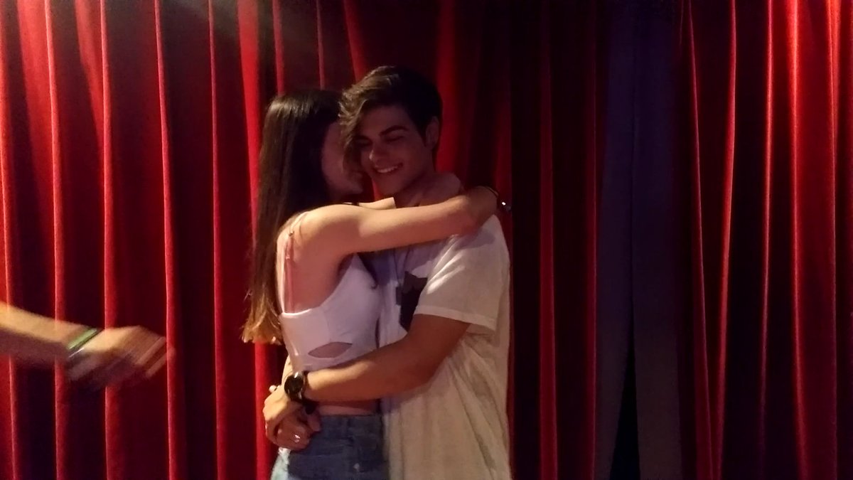 paulss22's tweet photo. Voy a fijar este tweet hasta que se cumpla mi sueño CDMG ❤ @AbrahamMateo https://t.co/ognTXPmXjl