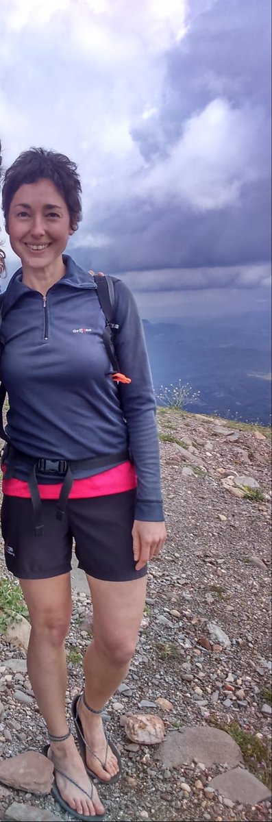 antumlife's tweet image. ¡Cómo me gusta oír al cielo rugir! ¡Y oler el viento húmedo, anunciando la tormenta! #GoWild #GoOut #MAFcoach #WhatYouNeedIsNature