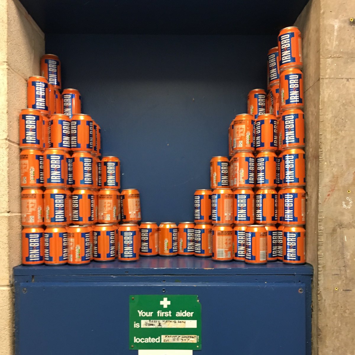 annacmmurray's tweet image. First Aid at #djcaddegreeshow