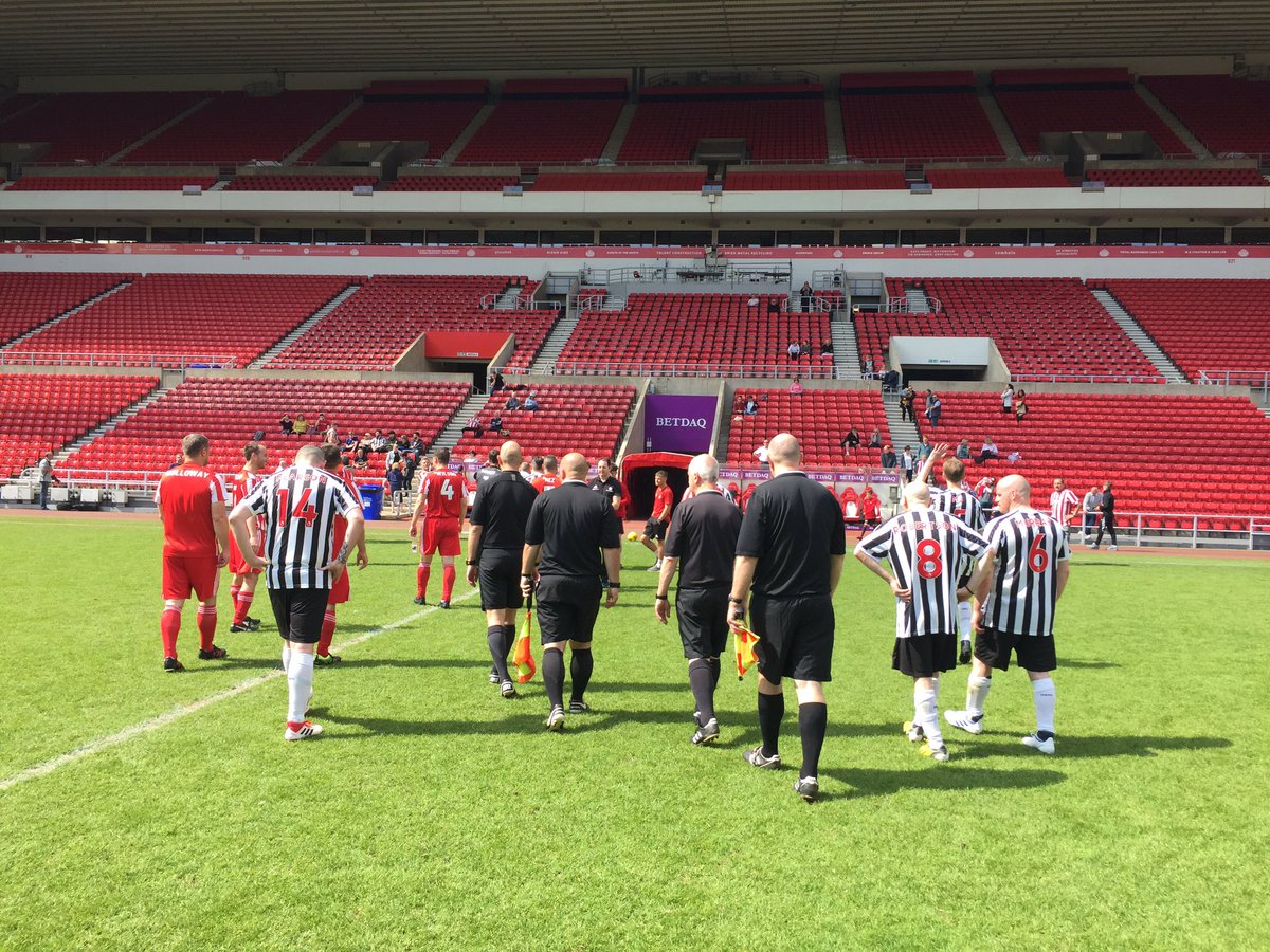 FootballAid's tweet photo. ✅ | Fulltime | 11-0 | The impressive @SunderlandAFC Home team come out on top against their local rivals @NUFC here at the @StadiumOfLight. 

👏 It was a hugely entertaining game with both sets of players fully committed to the cause! Big thanks again to all our players. https://t.co/qriu5iusre