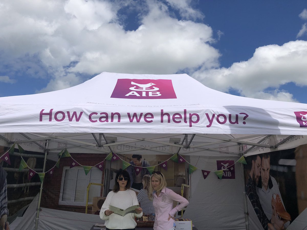 @bandonshow crowd gathering make sure to come visit our local Stand <a href="/AIBBiz/">AIB Business</a> today #backedbyAIB <a href="/odoherty_j/">John O'Doherty</a> @AnneMarieColl14 <a href="/OonaghConnolly/">Oonagh</a> <a href="/OonaghColeman/">Oonagh Coleman</a>