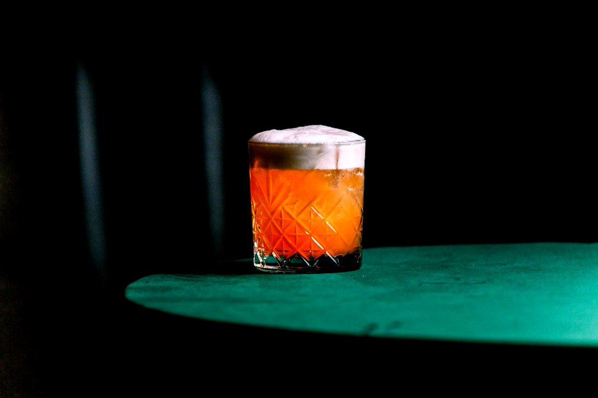 GLASGOW KISS

Packs a real punch for a drink with such mass appeal

Shackleton whiskey, Irn Bru reduction,
citrus, egg white, bitters