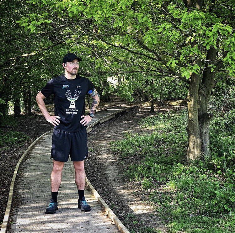 CaterpyLacesUK's tweet photo. @ianrunsldn showing us how to do Sunday-runday right https://t.co/XZqSZWfJYx