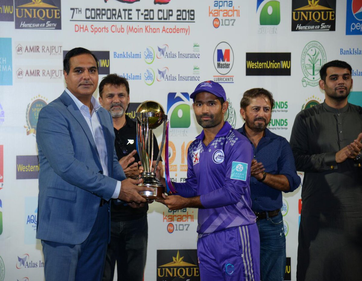 MKhanAcademy's tweet photo. Final of the 7th Corporate T20 Cup was played last night between @OmarAssociates &amp; @SSGC_Cricket.
SSGC clinched their maiden #CorporateT20Cup title by beating Omar Associates.
Enjoy post-match presentation highlights.

Digital Media Partner: @SF360Digital

#OAvSSGC #KhanKaMaidaan https://t.co/eRDH3uQQJE