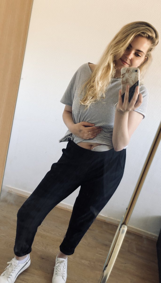 CrohnColitisNL's tweet photo. Verander wat je niet kunt accepteren, maar accepteer wat je niet kunt veranderen - Ilona #IBDlevenskunst #wereldIBDdag https://t.co/WS2MuFkUhY