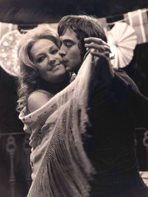 El Cronista Cultural tweet media