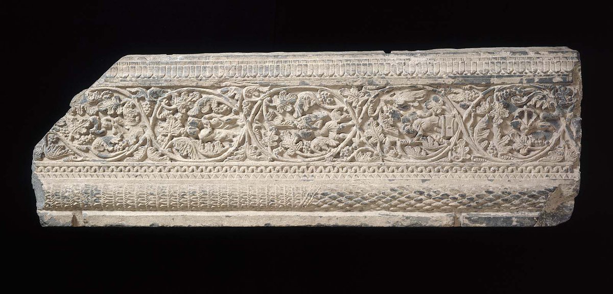SokolowskiLuk's tweet photo. Ornate door jamb with #vine_scroll ornament from #Gandhara on display at @mfaboston. Dating: third century, #Kushan period. Proof of the vast spread of the present ornament between the #EasternMediterranean and #India #CulturalInteraction.
https://t.co/jgRBXbyOWj https://t.co/ph4HhXn6z2