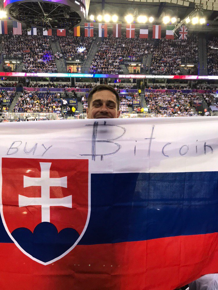 BitC0ach's tweet photo. Go #Slovakia! Go #Bitcoin! #WorldChampionship #iihfworlds2019 $btc #IceHockey #kosice https://t.co/rcNF6NDdRu