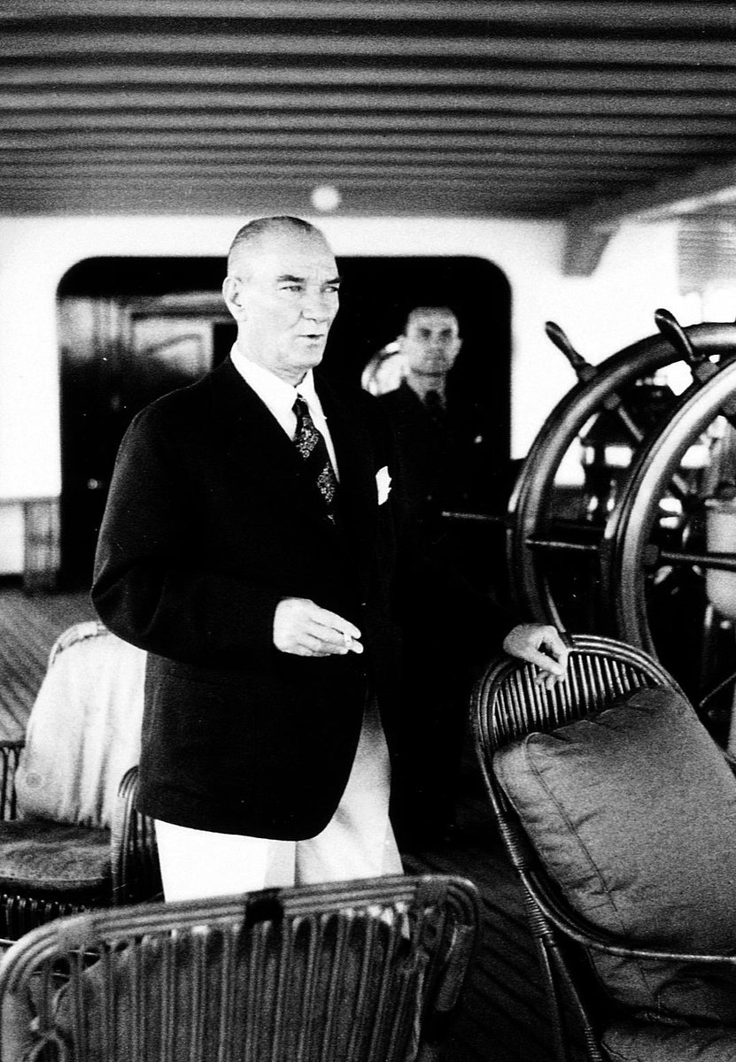 Açtığın yolda, gösterdiğin hedefe, durmadan yürüyeceğimize and içeriz! 19 Mayıs Atatürk’ü Anma, Gençlik ve Spor Bayramımız kutlu olsun!
