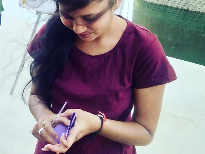 NavdharaF's tweet photo. Today they need our help tomorrow they might be helping the world. 
Meet @chakrawalankita10 who's so dedicated to give help them learning new things. 
#NavdharaEducationDrive #navdharafoundation https://t.co/ZENrha3yRe