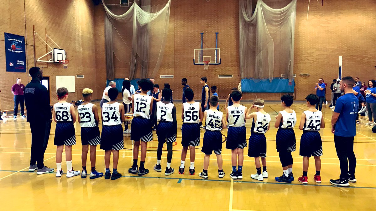 KnightsBball09's tweet photo. U11 East are the u12 CVL Champions (yep, their all a year under age!).

Thanks to @kingstonwildcat for a tough contest &amp; congrats on a successful season. 

S/o to all the family &amp; friends who have supported our team, in many ways, through this season #KnightsFamily https://t.co/pePdIsInX6