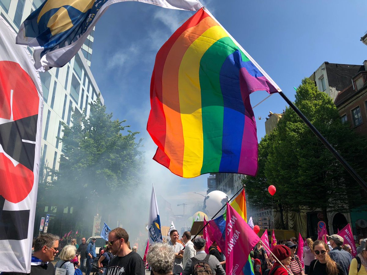 EIN EUROPA FÜR ALLE 💪🏾❤️👸
<a href="/1Europa_HH/">1EuropaFuerAlle_HH</a> #aidshilfehamburg #aidshilfehh #lgbt #refugeeswelcome #europa #EuropaFuerAlle