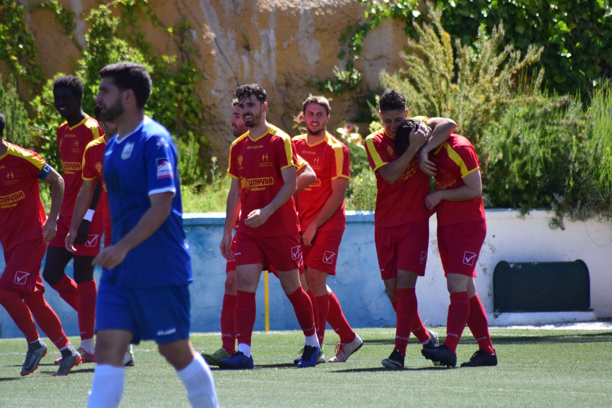 33ª Jornada, División de Honor Senior.  

<a href="/AtcoMonachil/">Atletico Monachil</a> 1 - 2  <a href="/UD_MARACENA/">U.D. MARACENA</a> 🔵🔵⚪

📸
Once Inicial del <a href="/UD_MARACENA/">U.D. MARACENA</a>