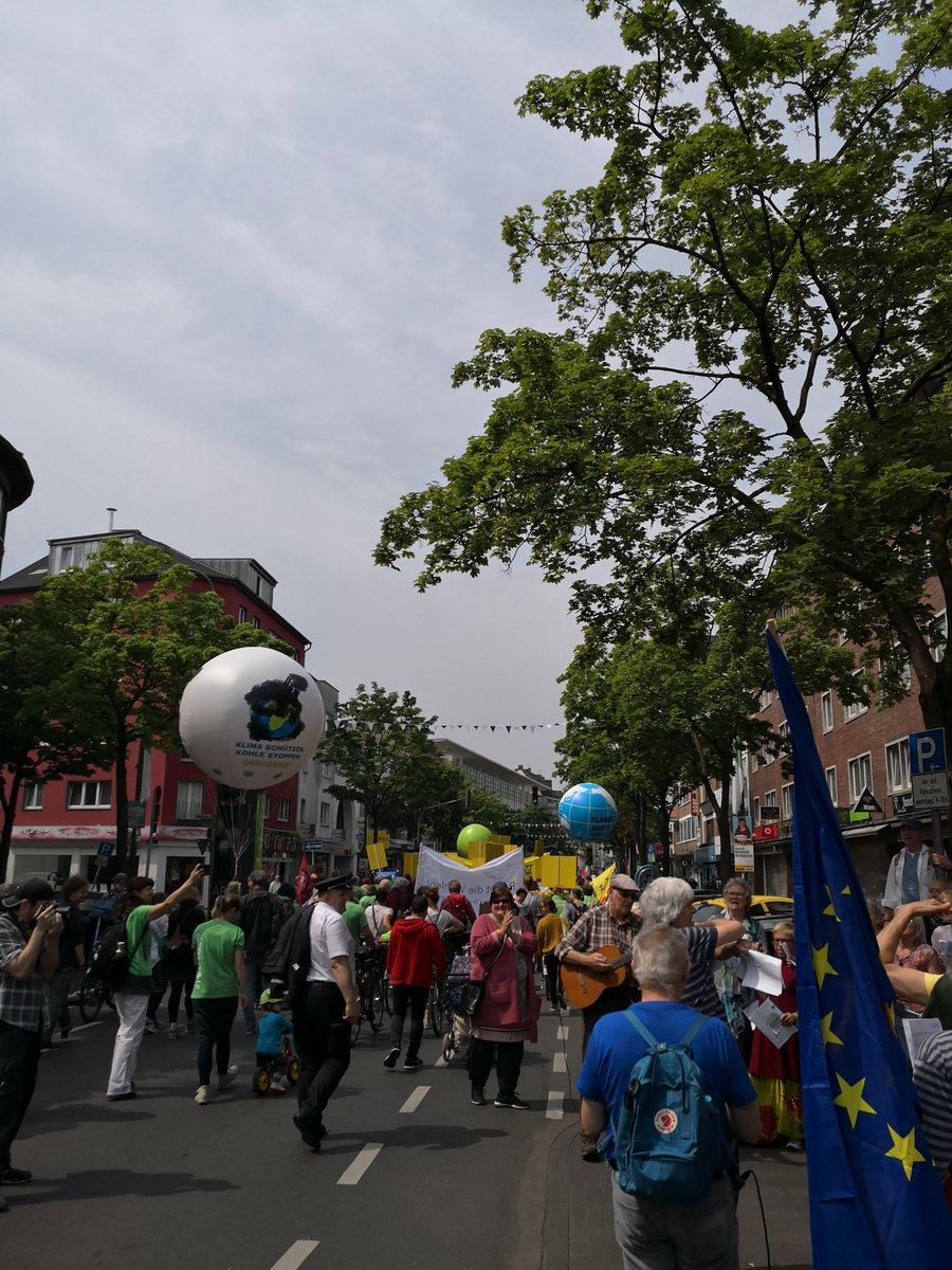 In Köln heute gegen Nationalismus und für ein demokratisches Europa auf der Straße 🇪🇺 #1EuropaFürAlle #Europaistdieantwort