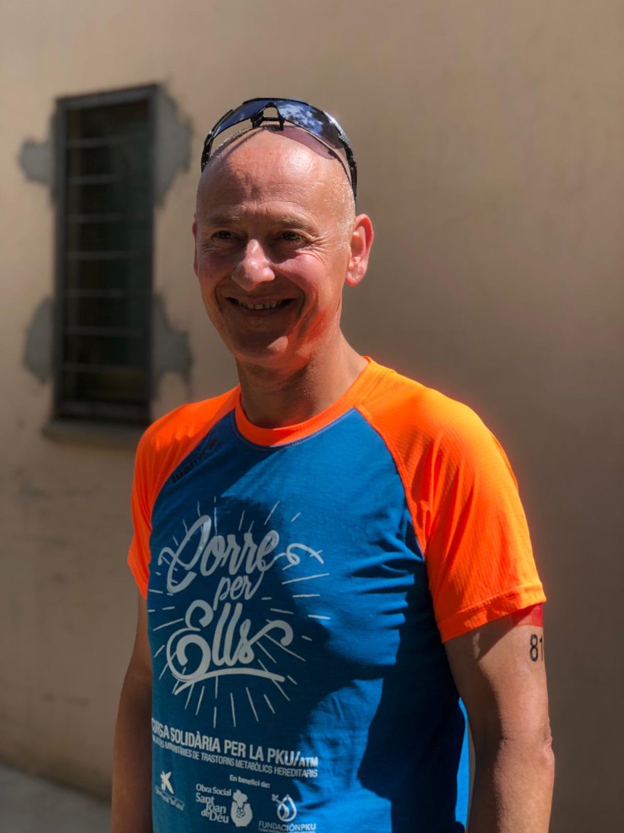 Cs_Sitges's tweet photo. 🏃🏽♂️Nuestro compañero y candidato nº3 en las listas municipales de Cs Sitges Lino Ganado, ha quedado entre los 10 primeros clasificados en la carrera de running PKU de #Sitges. Bravo Lino ! 💪🏼🍊#PKU #Correperells https://t.co/QE3hOHz1zL