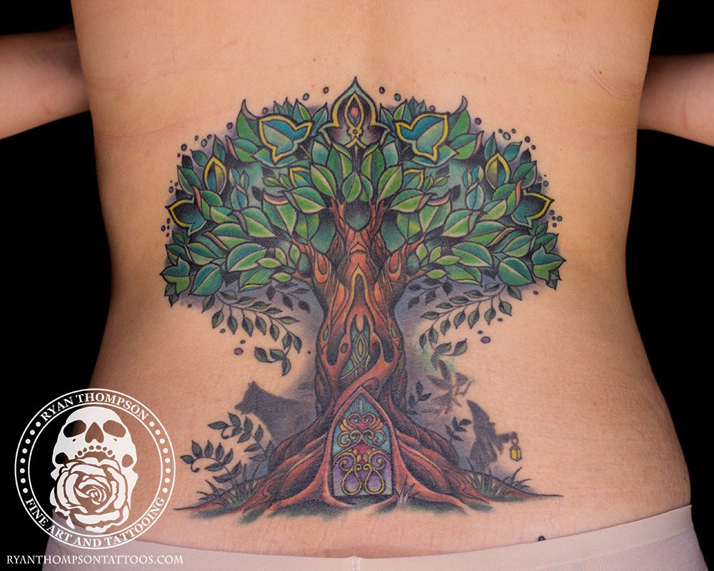 RyanBluebirds's tweet photo. Katie’s tree was full of illustrative details! Do you see the shadow figures hiding near the base? #ryanthompsontattoos #tradewindstattoo #njtattooartist #tomsrivernj #tattoo #girlswithtattoos #backtattoo #lowerbacktattoo #treetattoo #treeoflifetattoo #inkedgirls  #colortattoo https://t.co/MCRhyvJZS0