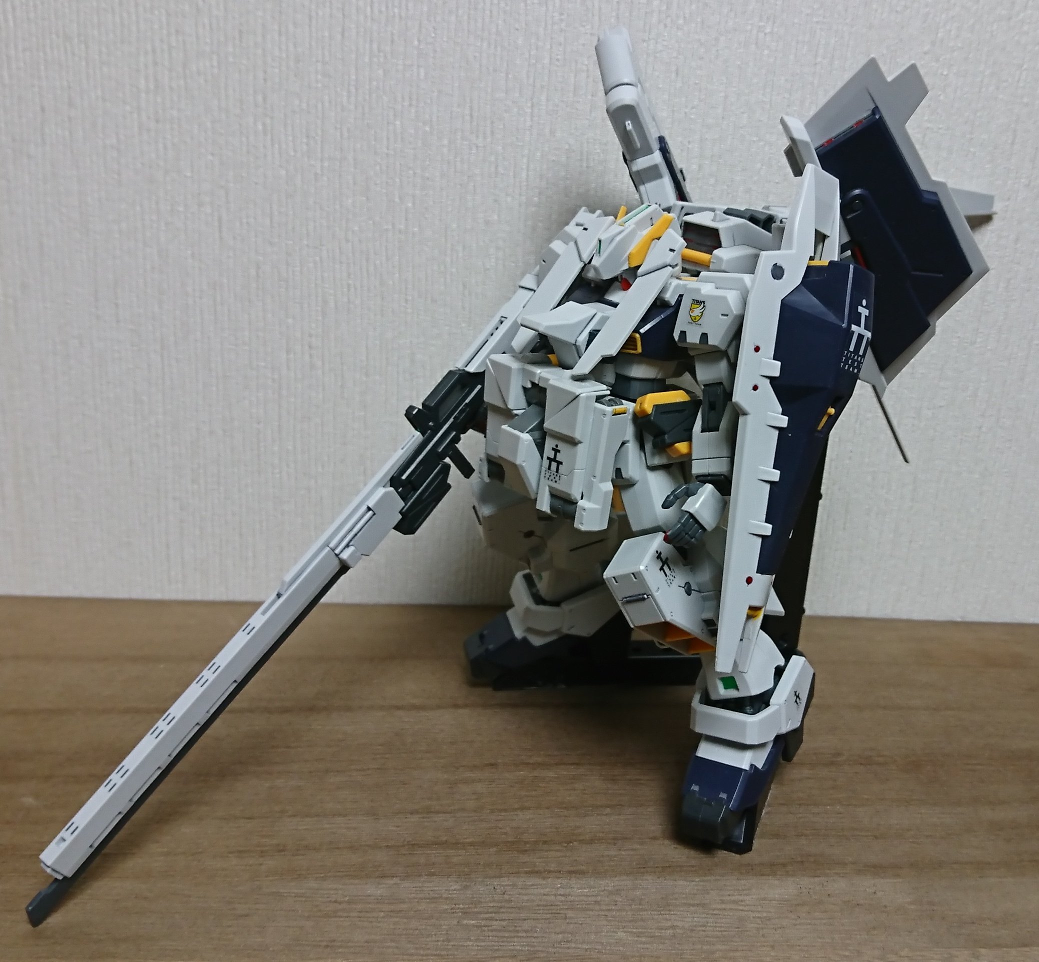 こめたん とりあえずフルドド一体組んだので ヘイズル ラー フルアーマー形態 なぜただのラーじゃなくフルアーマーなのかって 理由はないです ガンプラ Hguc Aoz フルドド ヘイズル ラー T Co E6tove3jcf Twitter