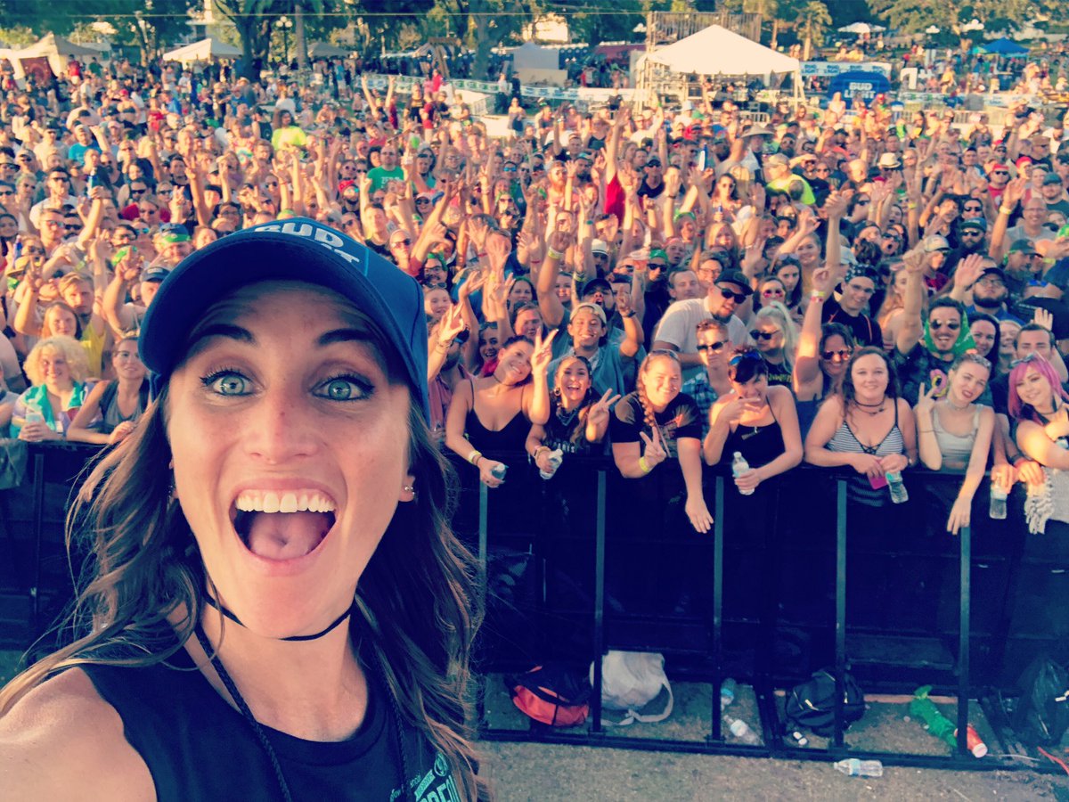 thank you so much to my @97xonair 97X fam for an unbelievable #97XBBQ in #coachmanpark! 💚🎶 feeling lucky & so proud to have the best radio squad in the biz!✨🥰