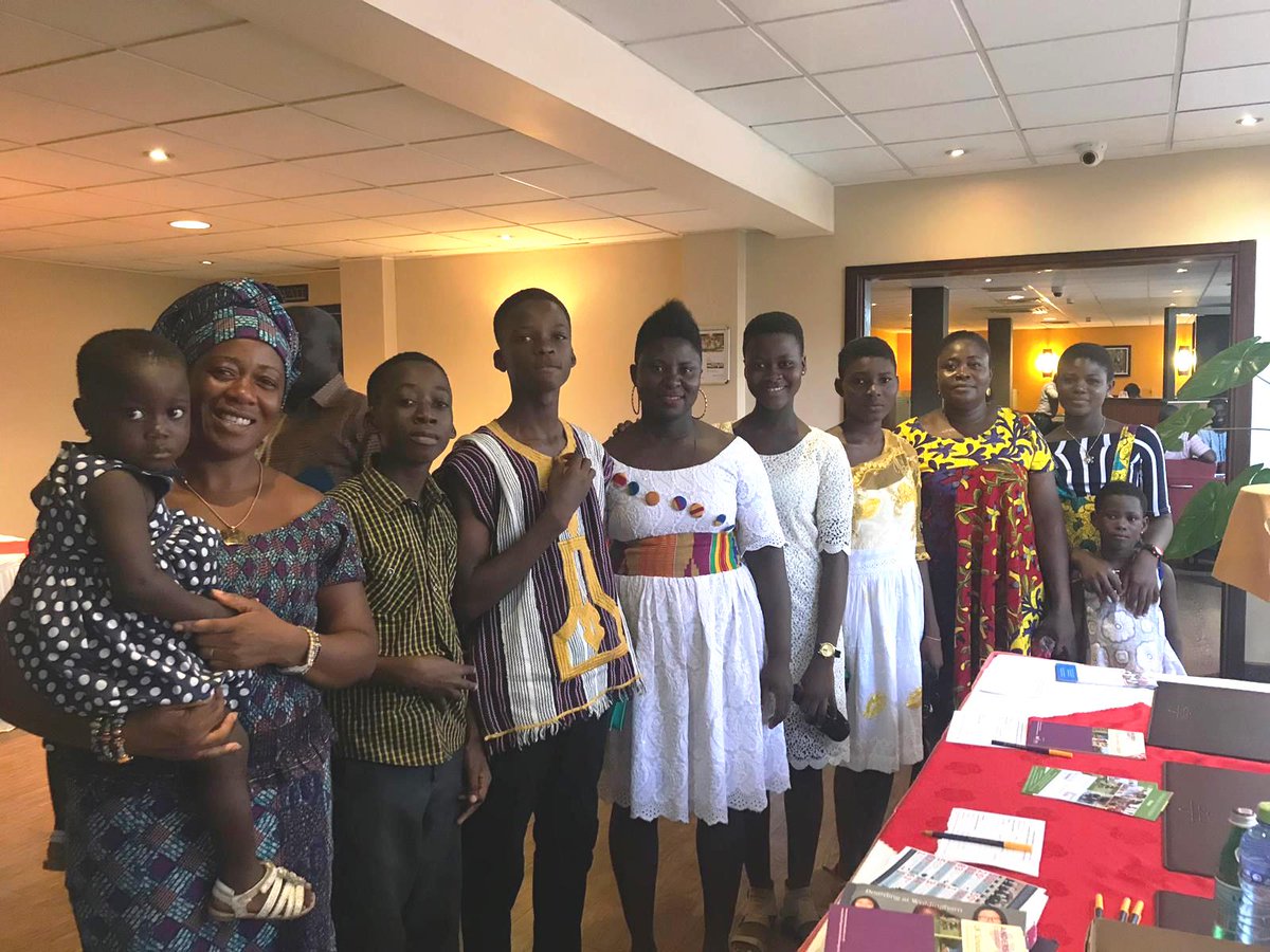 UKBoardingExpo's tweet photo. Families already arriving here at the UK Boarding School Exhibition on Day 2 here in Ghana.

#ukboardingschoolexhibition #ghana #andersoneducation #markbrookseducation #EducationIsGREAT https://t.co/NSdZl5Is3e