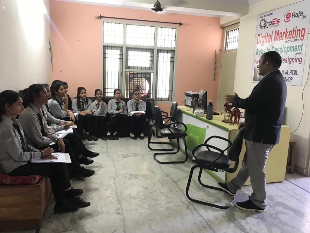 Brosistech's tweet photo. IT students of #Jayoti #Vidyapeeth #Women's #University, Jaipur #JVWUBOOK visited for Industrial tour to our company to get IT related training knowledge in many streams at #brosisteeschnologies .
They got appropriate knowledge in Domain Hosting,Digital Marketing,Mobile Apps https://t.co/ItNGAvKweF