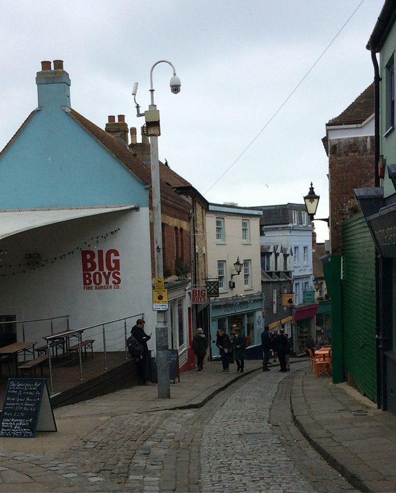 ‘Looking Down the Hill’ 
-> original oil painting on board
-> framed in a beautiful tray-frame
-> By Jonathan Stewardson 
-> <a href="/CQ_folkestone/">Creative Quarter</a> 
->For enquiries email us at Folkestone@lilfordgallery.com 
->For framing enquires email our Framers at mail@lilfordframing.com
