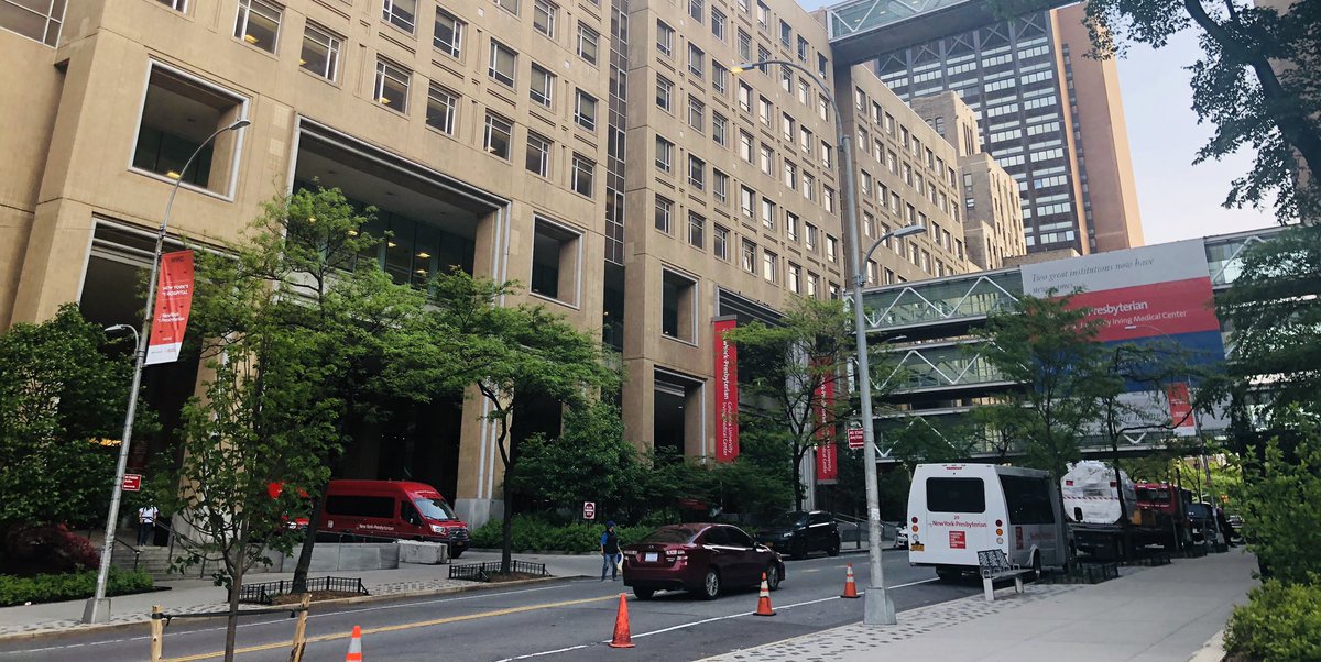 I was waiting for my sister to finish her shift at <a href="/nyphospital/">NewYork-Presbyterian</a> I should have brought my <a href="/AAMN_NYC/">NYC Chapter of AAMN</a> recruitment cards. I saw at least 12 #MenInNursing coming out from Milstein. <a href="/Ch0Lester0L/">Lester Castor, MSN, RN</a> <a href="/michael_wRN/">MichaelwilchesRN</a> we need to meet up soon to make this happen. @HeadRNColumbia <a href="/AAMN_Nursing/">American Association for Men in Nursing</a>