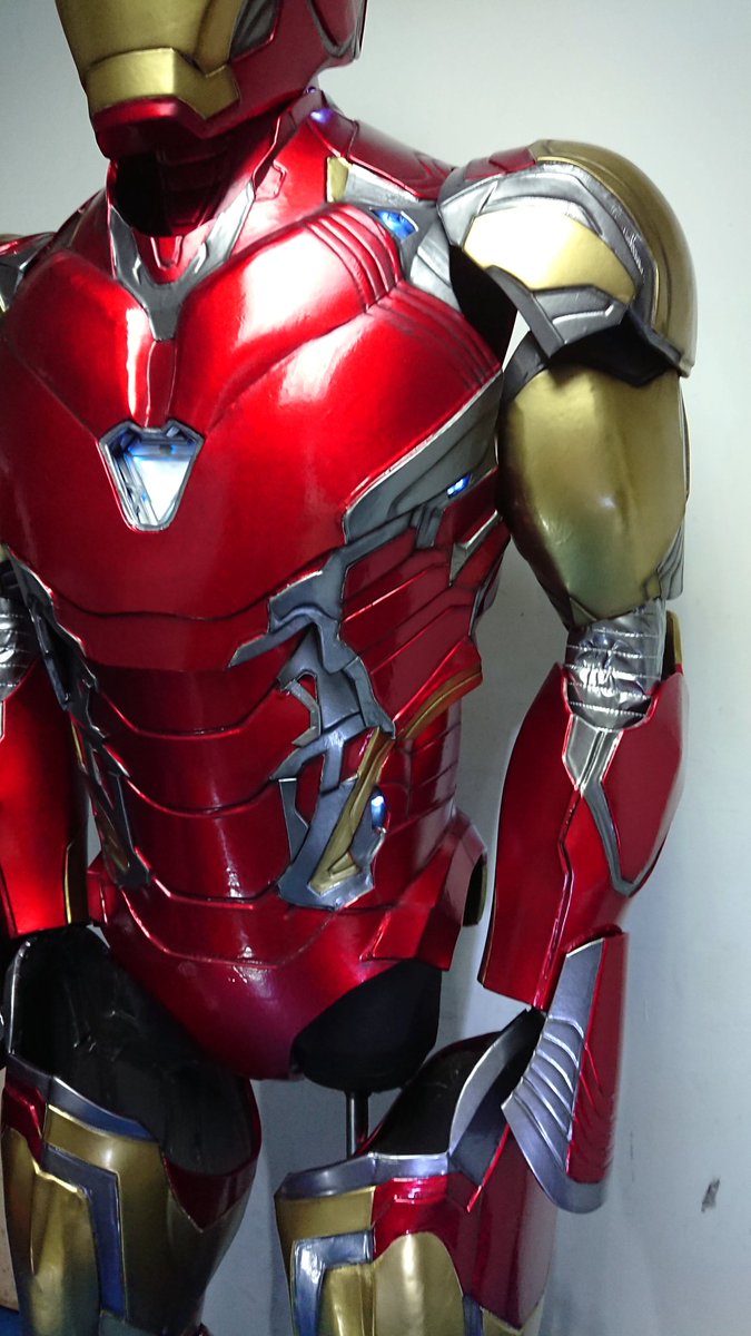 reloadsr1101's tweet photo. マ一ク85のアーマースーツ写真(´・ω・`)
#AvengersEndgame 
#アベンジャーズエンドゲーム 
#アイアンマン 
#マーク85 https://t.co/aV4A0Heoen