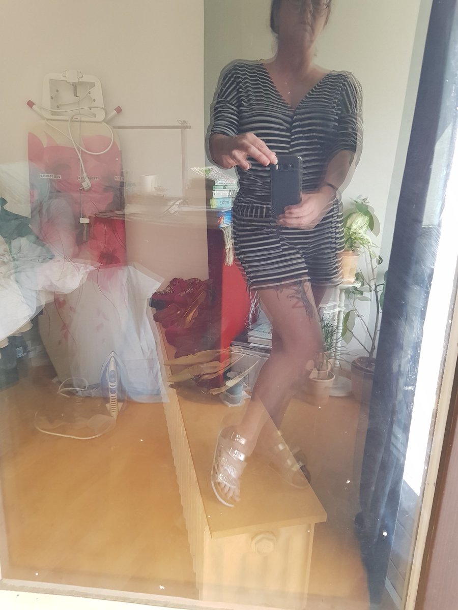obscurethingy's tweet photo. Still don't own a mirror but fuck middle age #atomicmutton https://t.co/FjbyOaeqB7