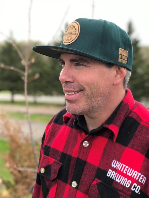 Our new forest green flat peak hat is perfect for all your summer adventures. Plus, check out that cork patch. 👌🏼 Available online and at our Lakeside Bottle Shop.
